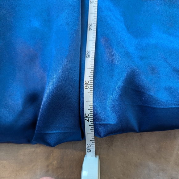 2000s Woman's Bubble Hem Dress - Picture 7 of 8